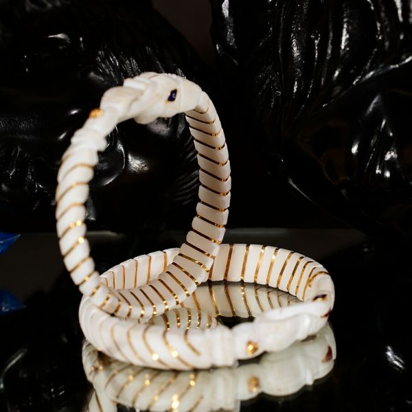 22KT Gold Hathi-mukhi  Sankha Bangle