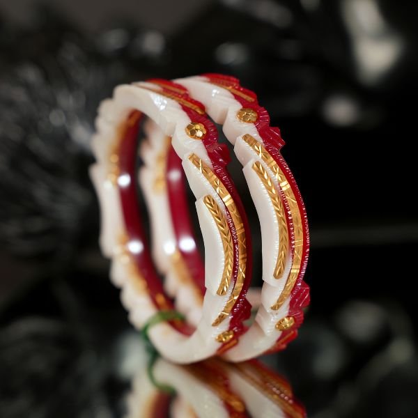 22KT Gold Droplet & Wavy Designed Sankha-Pola Combo