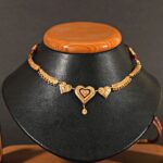 22KT Gold Heart-shaped Choker-cum-necklace